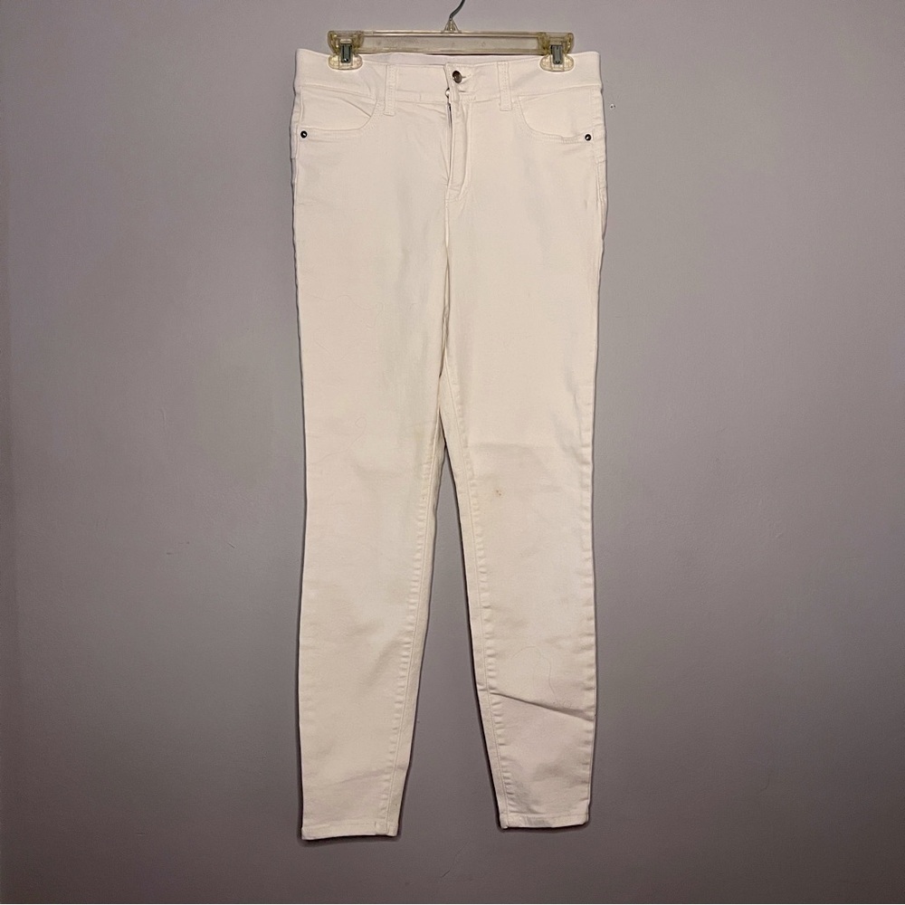 Vylette White Straight Leg Jean, size 7/28 NWOT